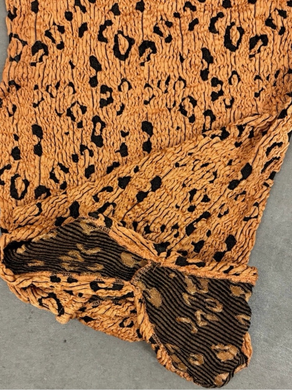 HUNZA G NANCY ONE-SHOULDER LEOPARD PRINT SWIMSUIT IN ORANGE - Picture 5 of 5